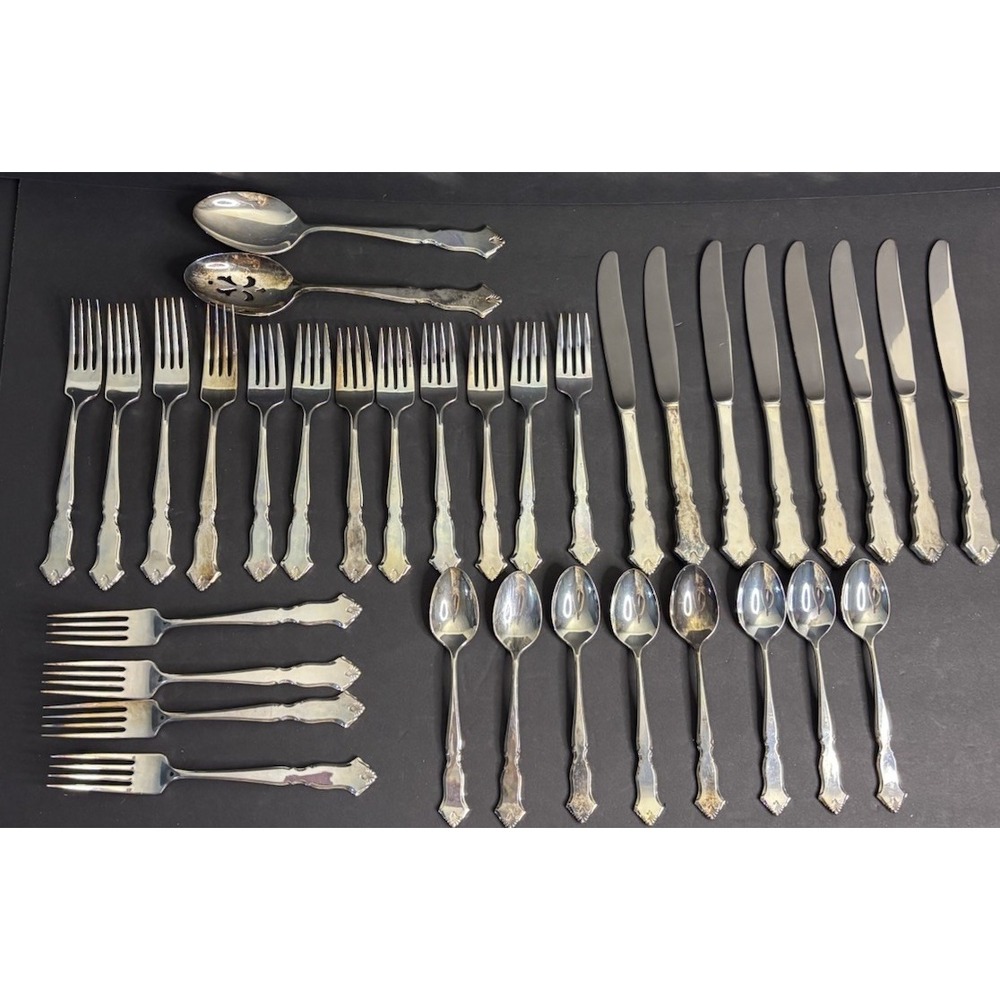 34 International Rogers Chadwick Pieces Silver Plate Forks Knives Spoons